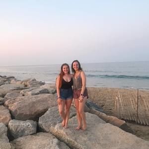 Meet your Posher, Marissa